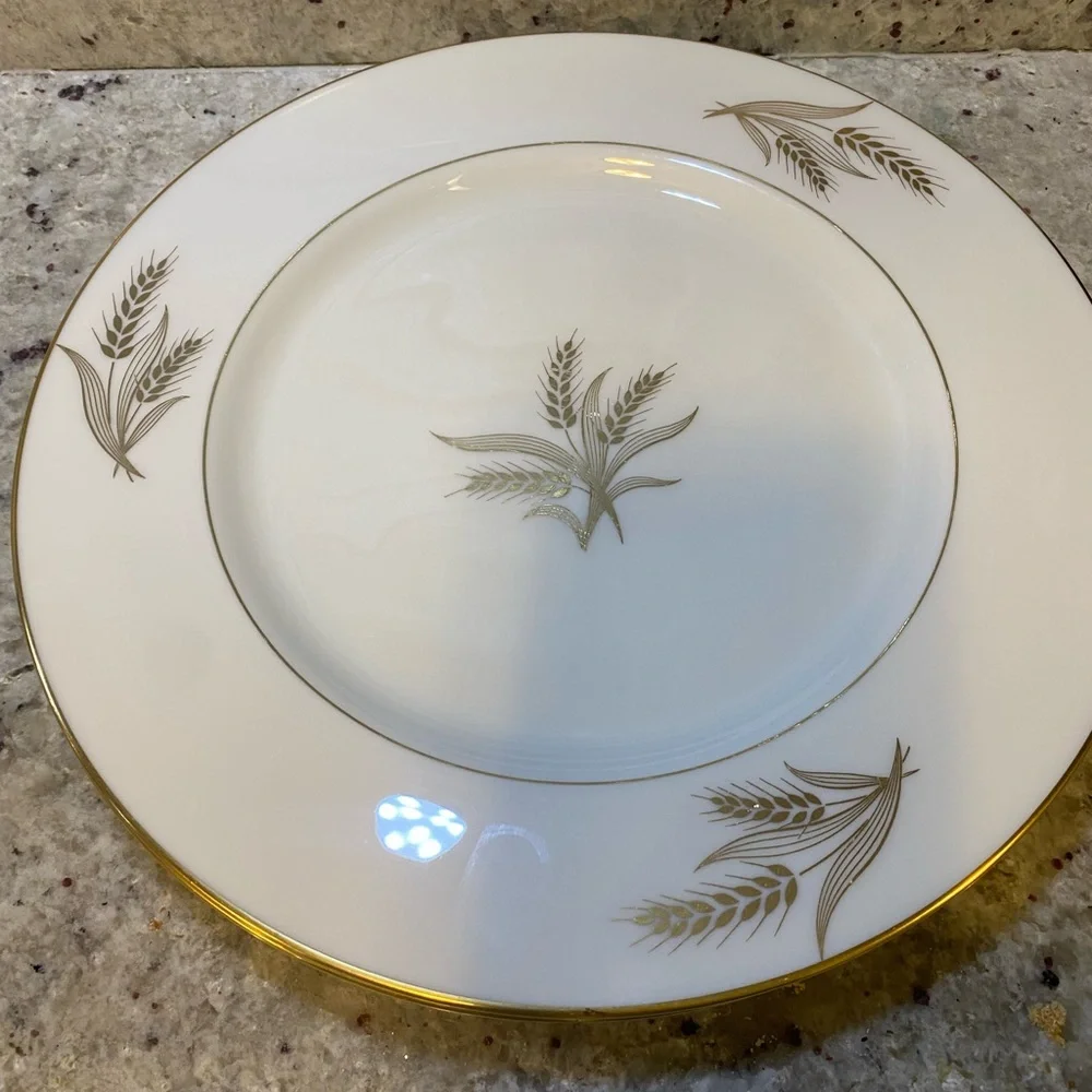 Set Of‎ 8 Lenox Harvest Cream And Gold Dinner Plates